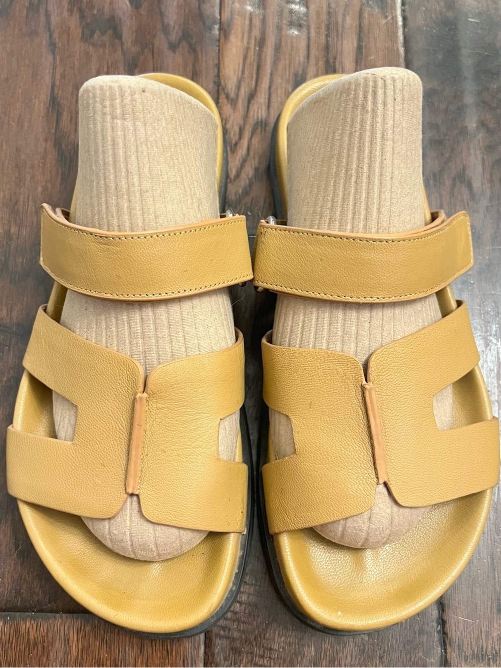 Bibi Lou Mindy Slip-On Flat Sandals